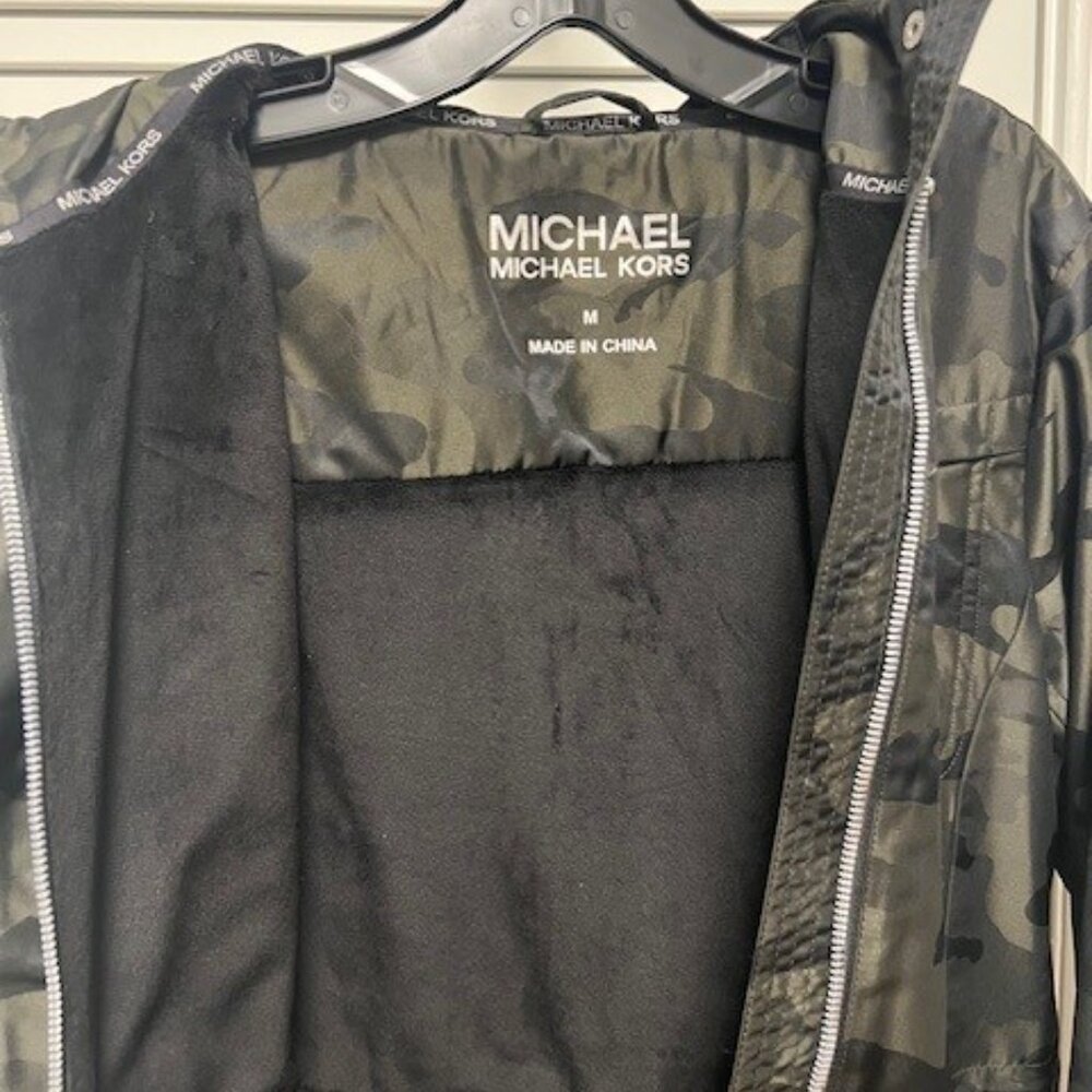 Michael Kors Camouflage Hooded Performance Jacket Size M - Picture 4 of 5